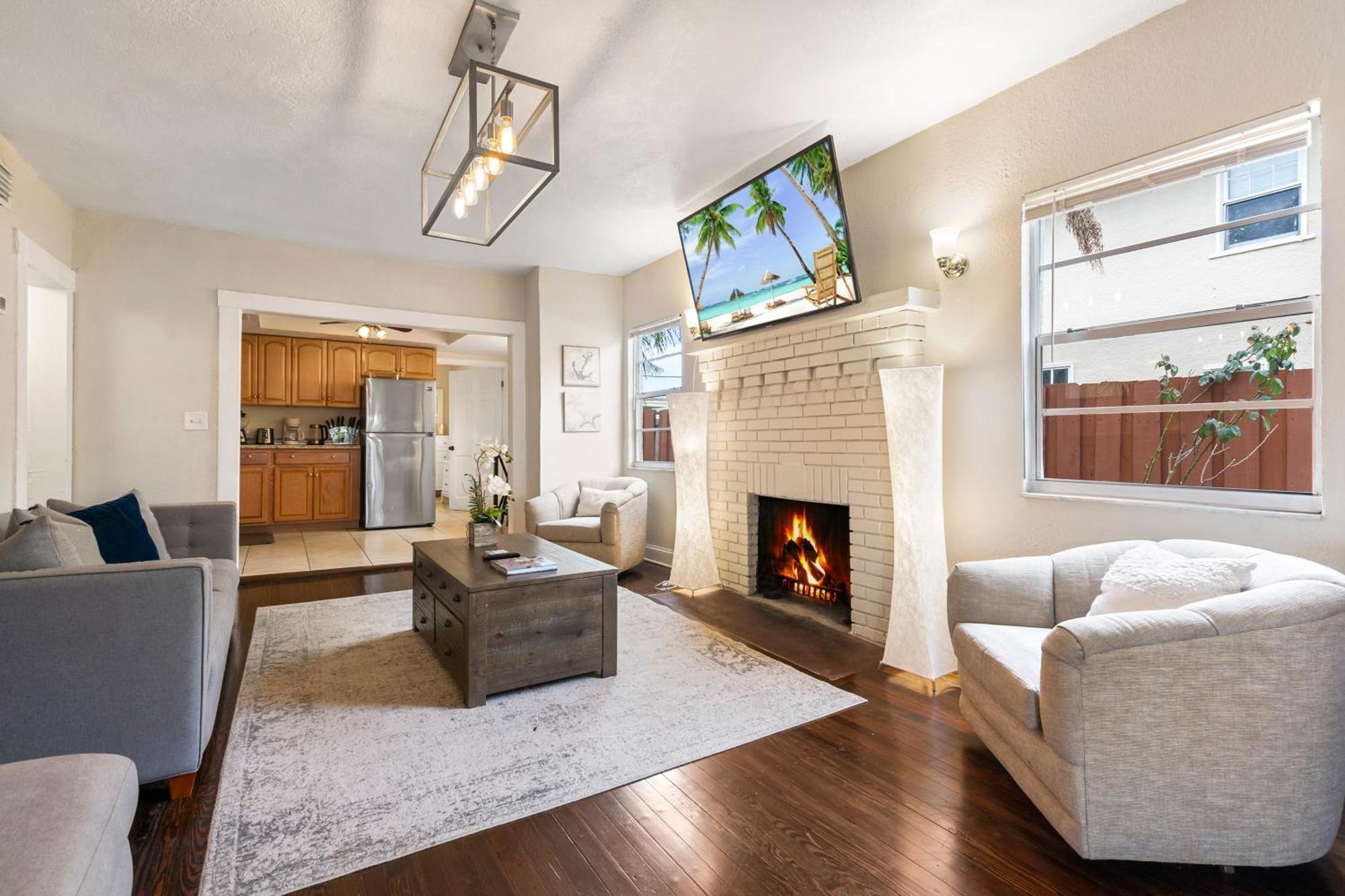 Chic Downtown Vacation Home And Guest Home West Palm Beach Exteriér fotografie
