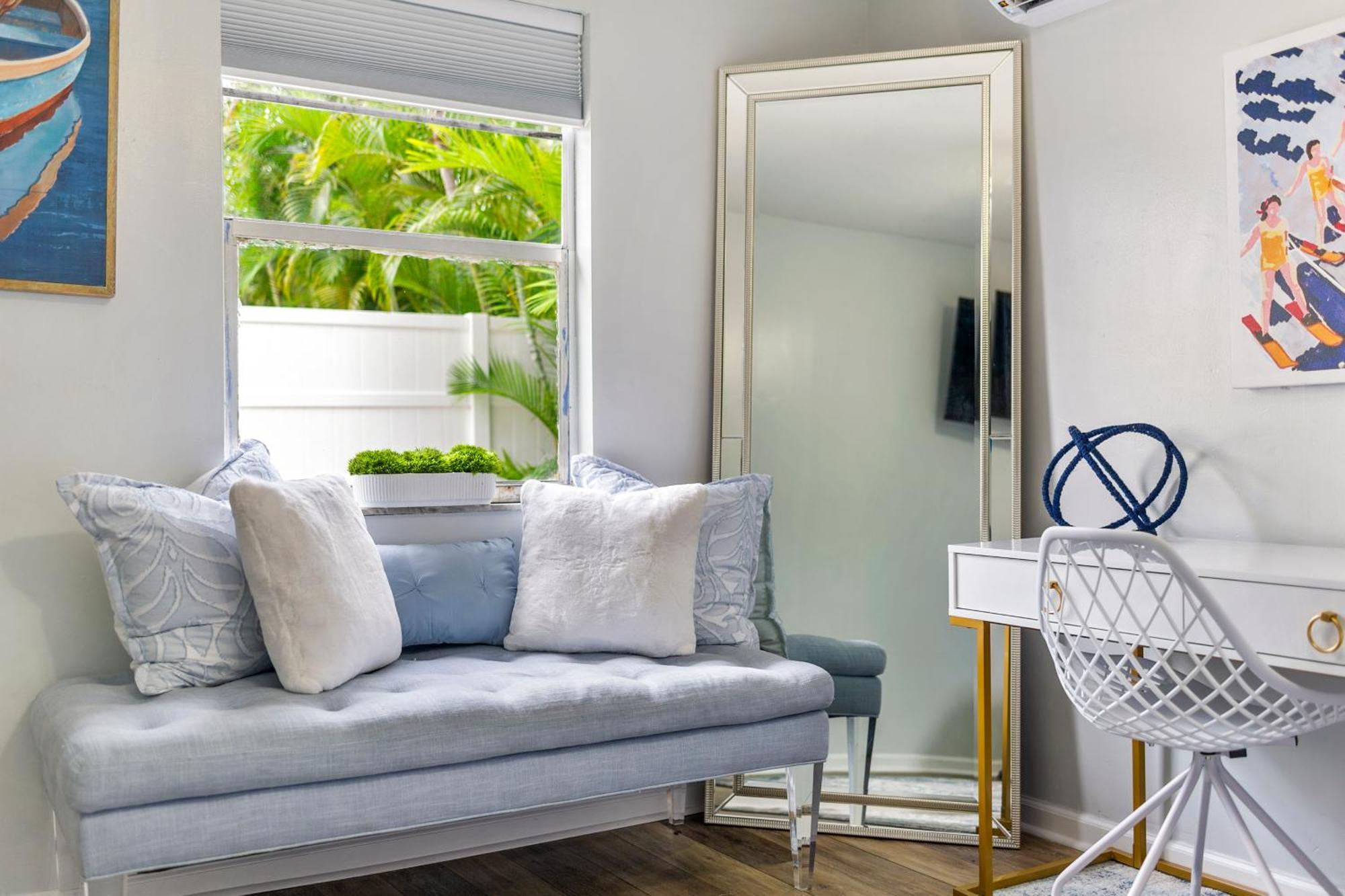 Chic Downtown Vacation Home And Guest Home West Palm Beach Exteriér fotografie